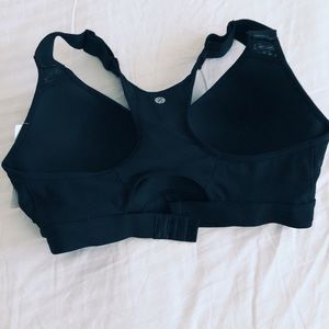 Sport Bra.